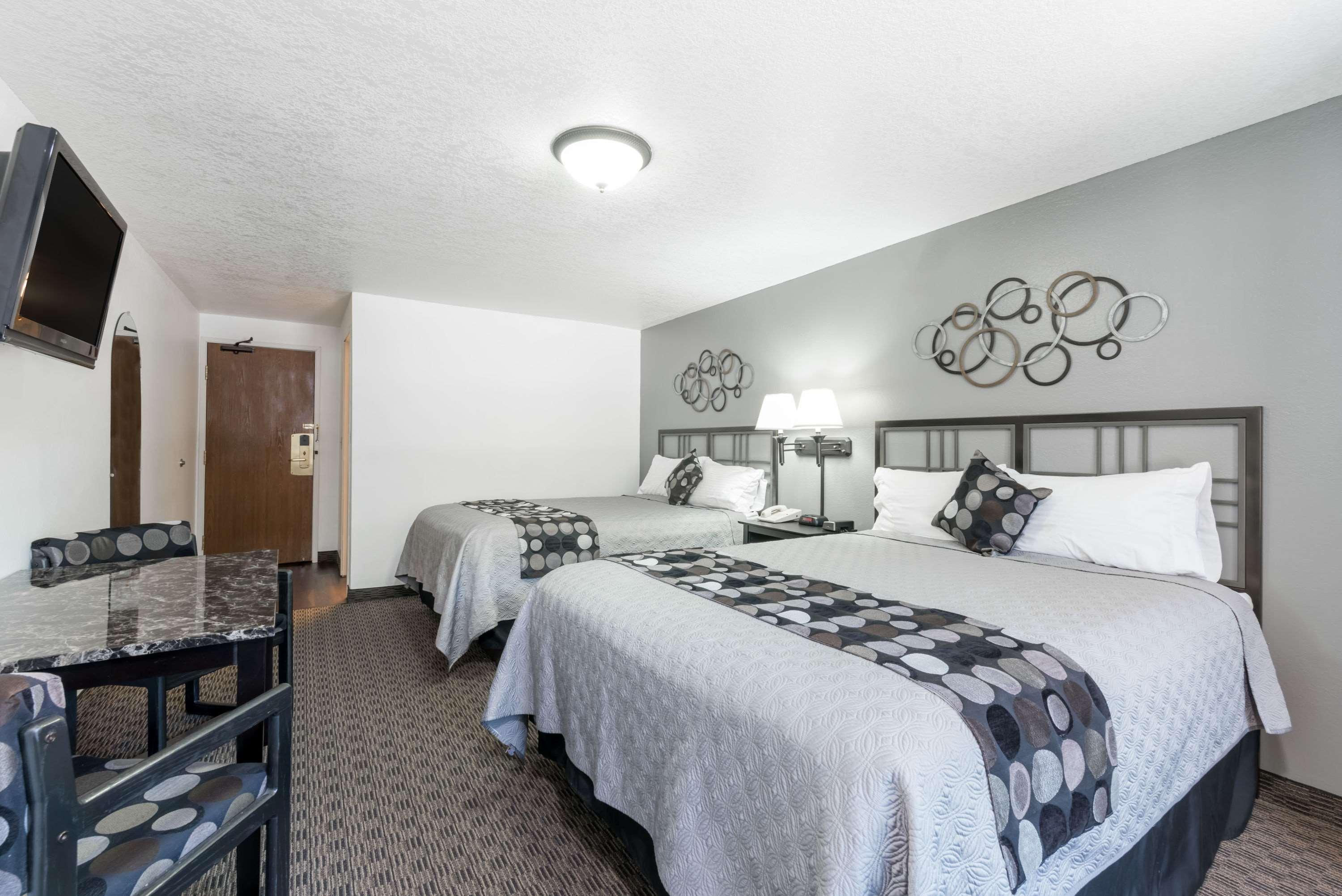 Super 8 By Wyndham Deadwood Black Hills Area Eksteriør bilde